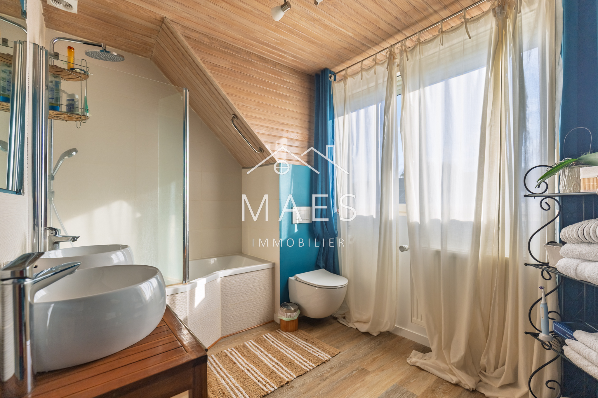 photo_1d76365cd7faab8f3f4bd3a393350b52