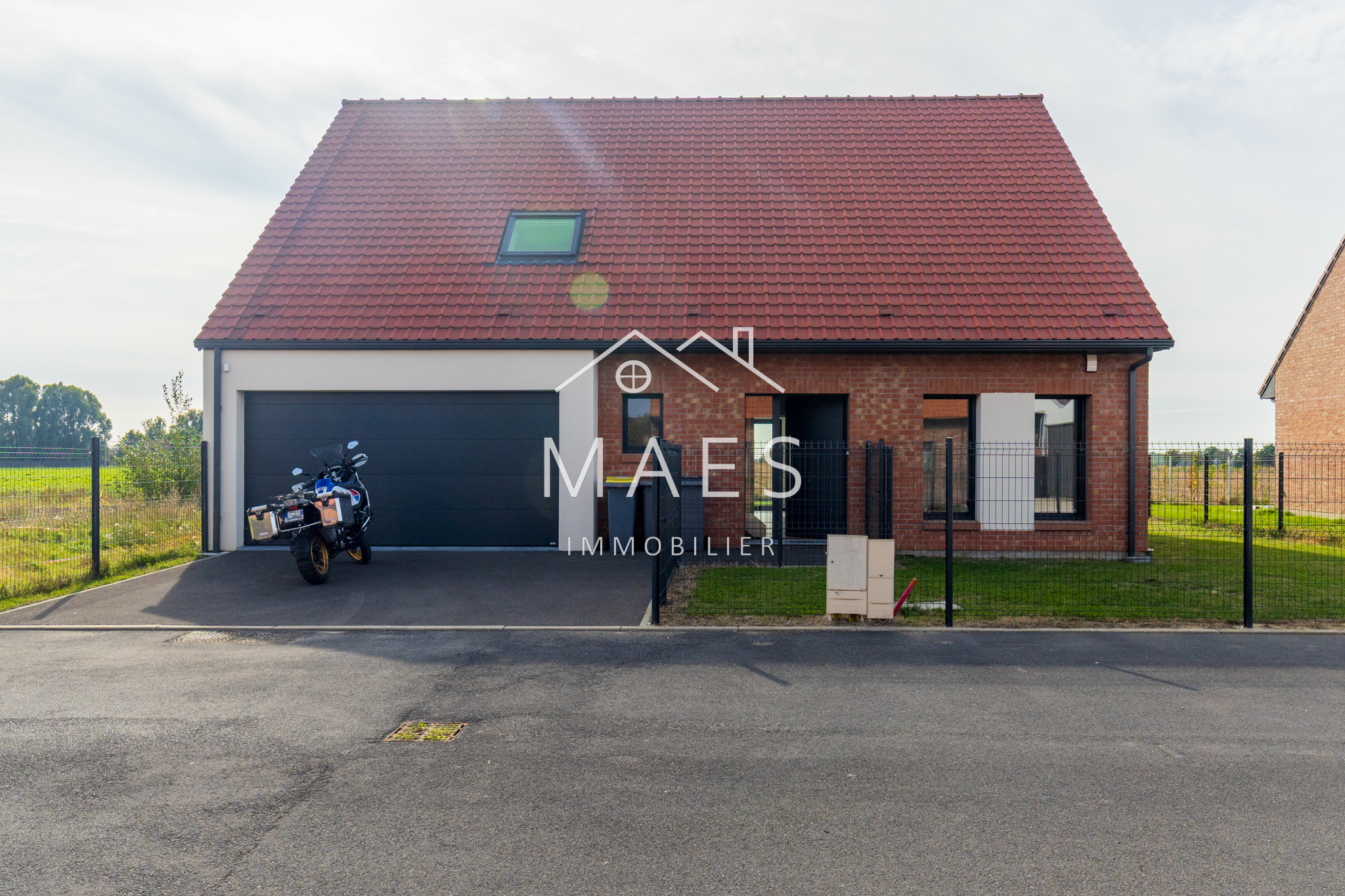 photo_b484c297c44c4c7612296e033ad4abce